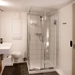 Проживание в семье Haus Im Zitronengaessele - Wo Geschichte Auf Inselgefuehl Trifft Линдау