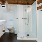 Проживание в семье Haus Im Zitronengaessele - Wo Geschichte Auf Inselgefuehl Trifft Линдау