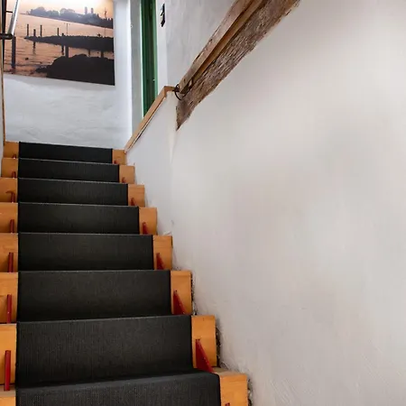 Privatunterkunft Haus In Der Zitronengasse