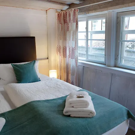 Homestay szállás Haus Im Zitronengaessele - Wo Geschichte Auf Inselgefuehl Trifft *